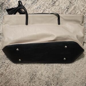 Nine West Cream and Black Two-Tone Tote
